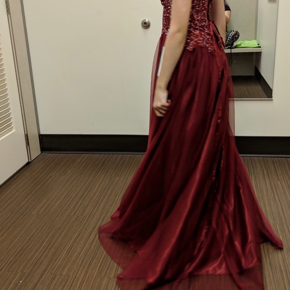 Prom dress - Picture 5 of 7